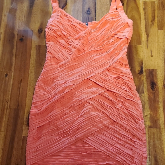 Bright orange mini with layered ruching - Picture 2 of 3